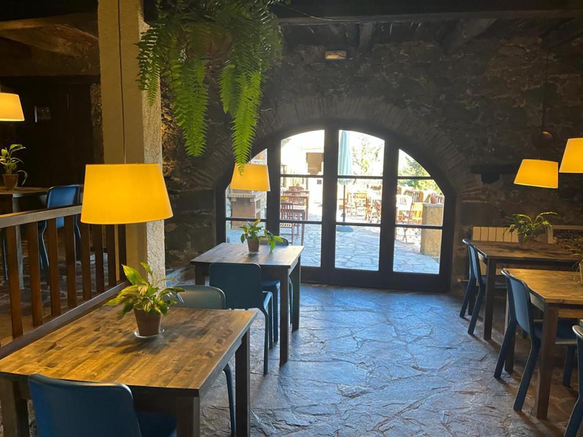El Querol Vell Hotel Borreda Exterior photo