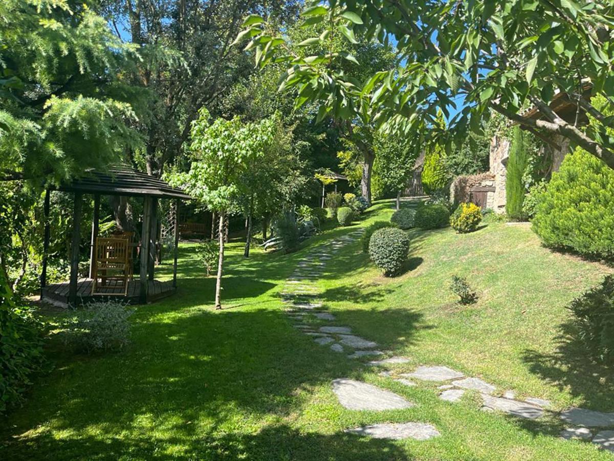 El Querol Vell Hotel Borreda Exterior photo